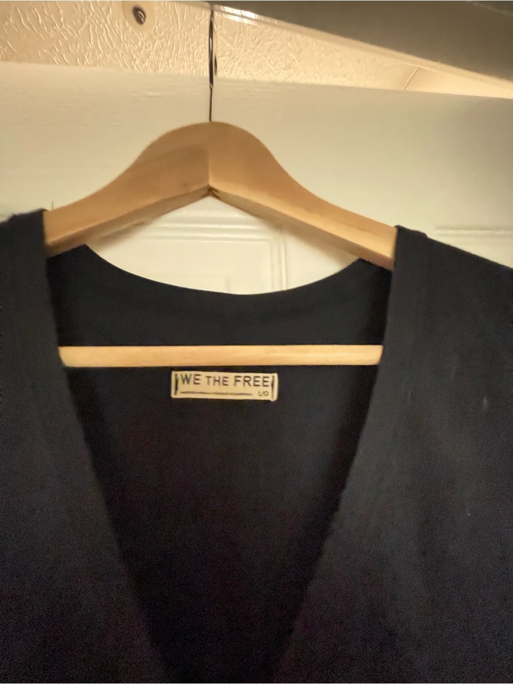 Free People women’s Black V-Neck Tank